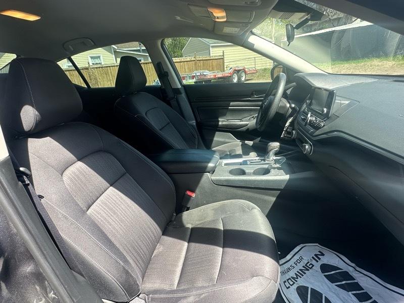 Nissan Altima 2.5 S Sedan 2024