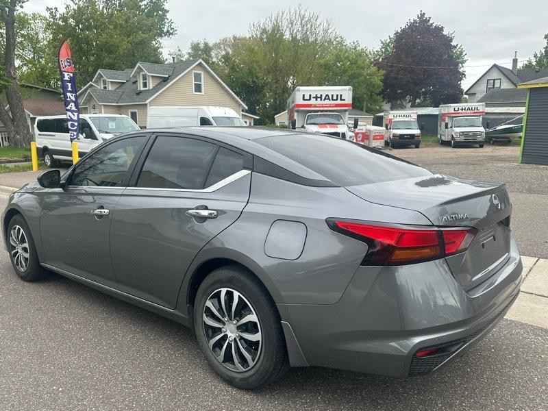 Nissan Altima 2.5 S Sedan 2024