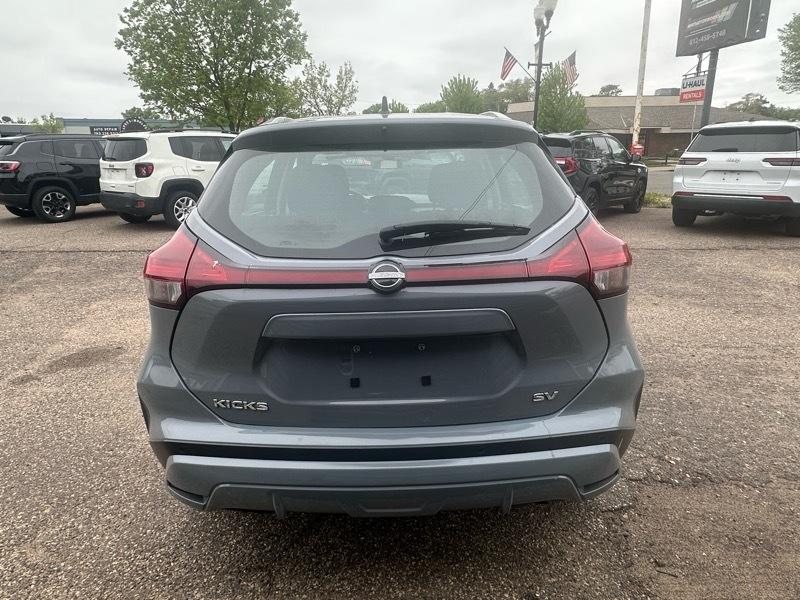 Nissan Kicks SV FWD 2023