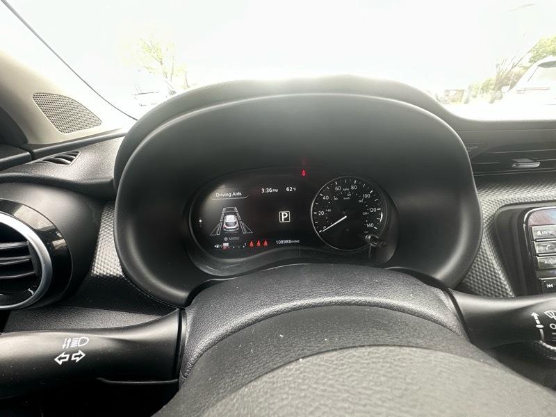 Nissan Kicks SV FWD 2023