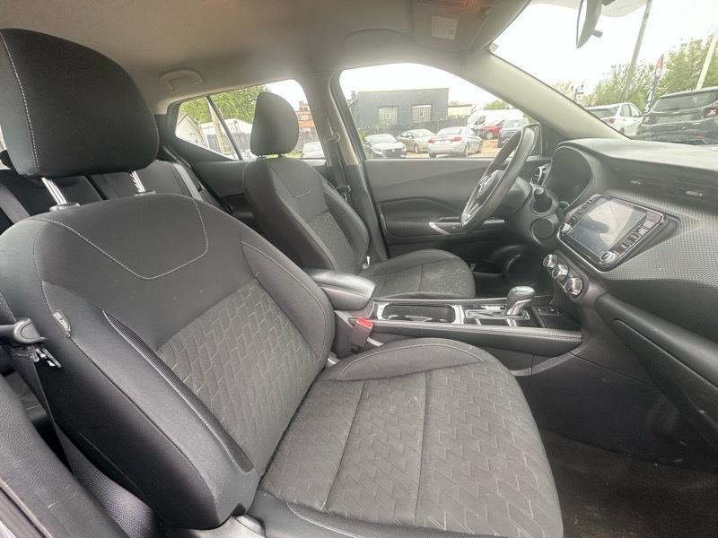 Nissan Kicks SV FWD 2023