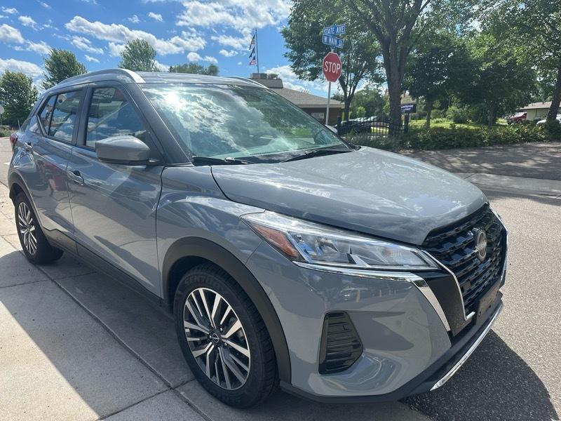 Nissan Kicks SV FWD 2023