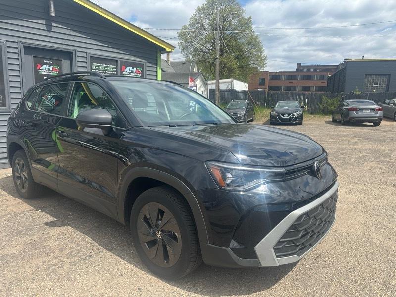 Volkswagen Taos S FWD 2026