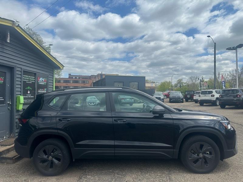 Volkswagen Taos S FWD 2026