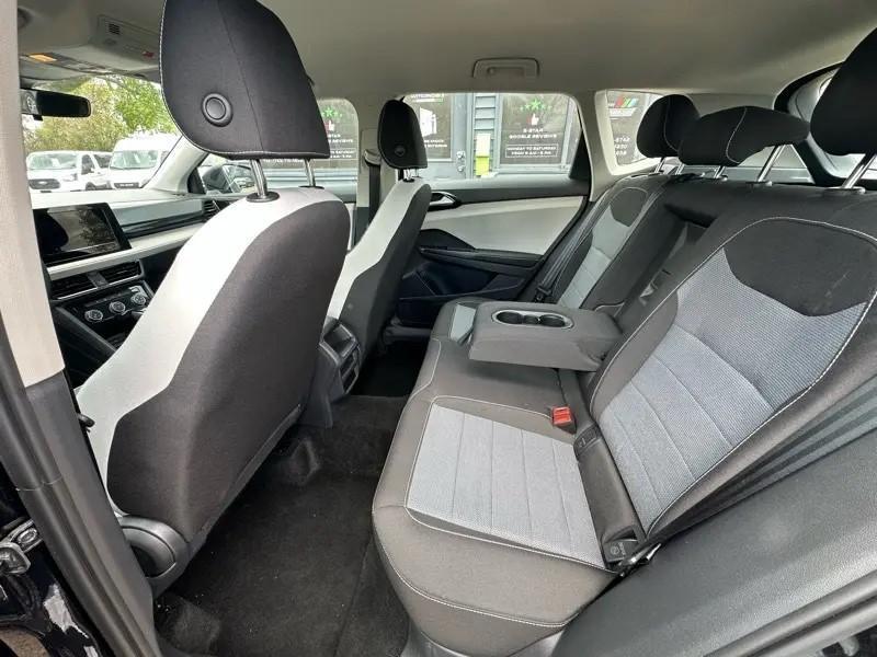 Volkswagen Taos S FWD 2026