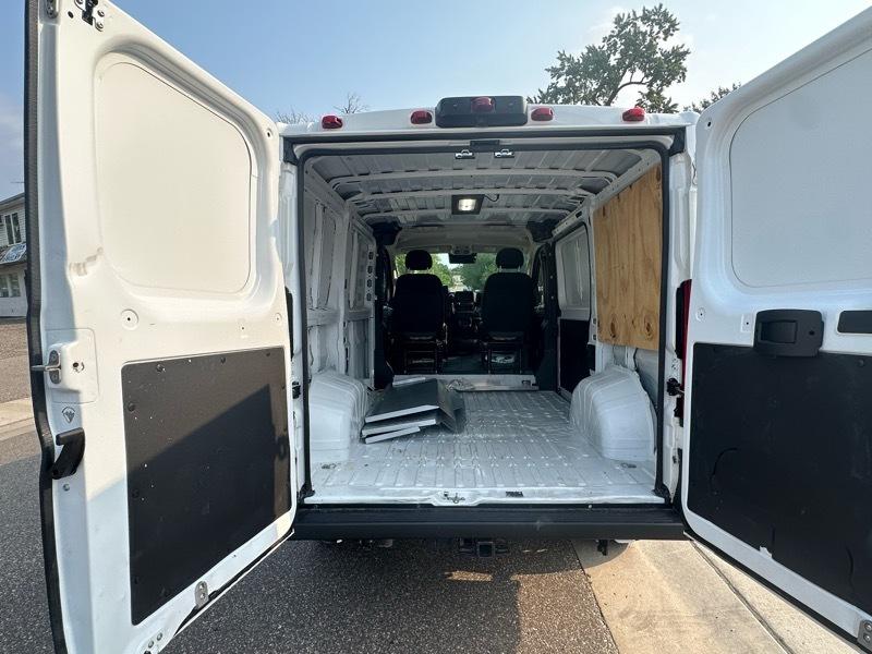 RAM ProMaster Cargo Van Tradesman 1500 Low Roof 118" WB w/Pass Seat 2025