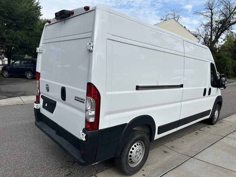 RAM ProMaster Cargo Van Tradesman 2500 High Roof 159" WB w/Pass Seat 2024