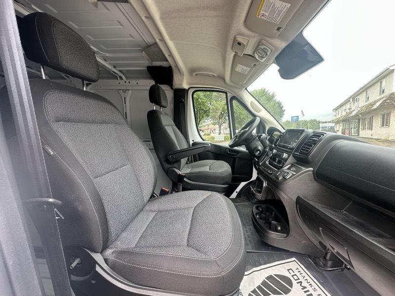 RAM ProMaster Cargo Van Tradesman 1500 Low Roof 118" WB w/Pass Seat 2025