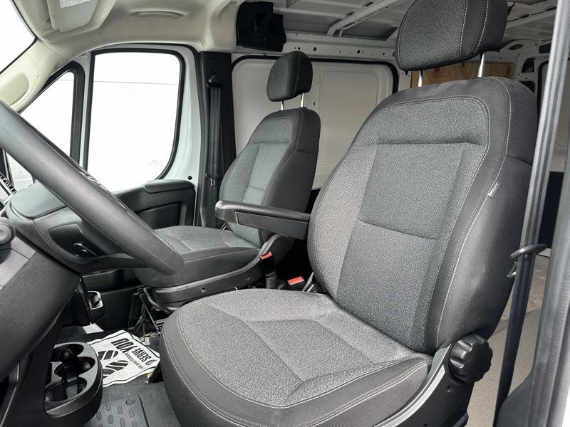 RAM ProMaster Cargo Van Tradesman 1500 Low Roof 118" WB w/Pass Seat 2025