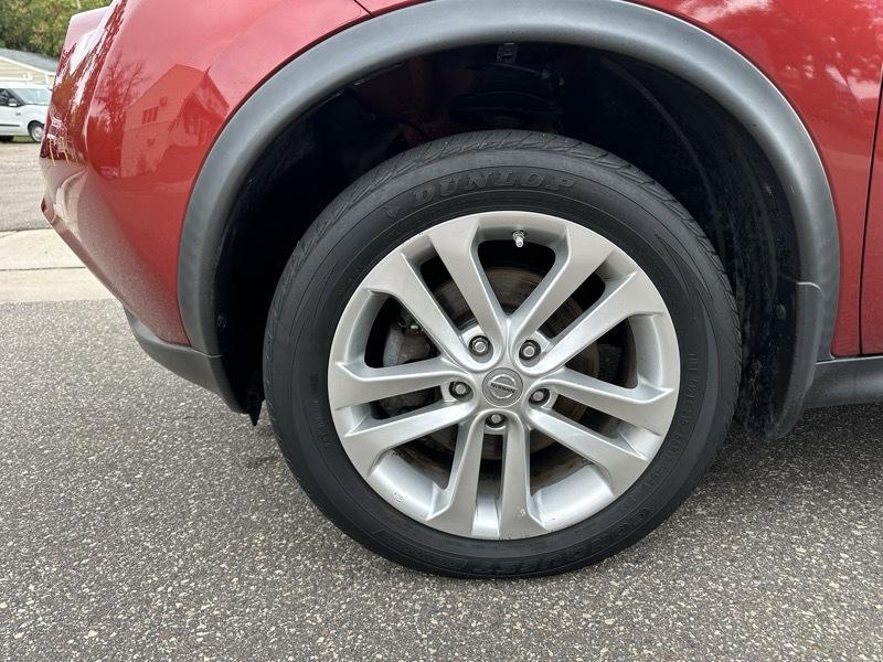 Nissan Juke 5dr Wgn CVT SV AWD 2016