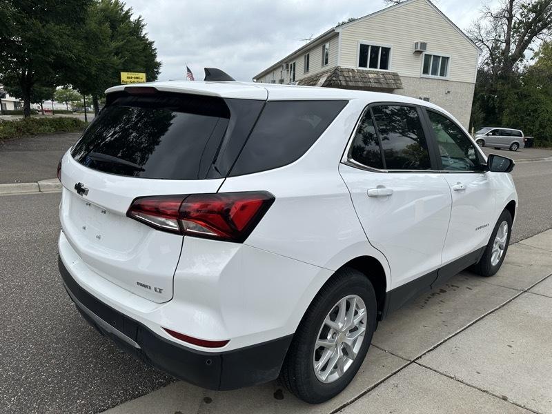 Chevrolet Equinox AWD 4dr LT w/1LT 2024