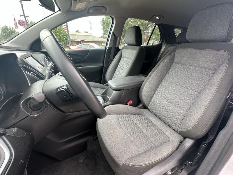 Chevrolet Equinox AWD 4dr LT w/1LT 2024