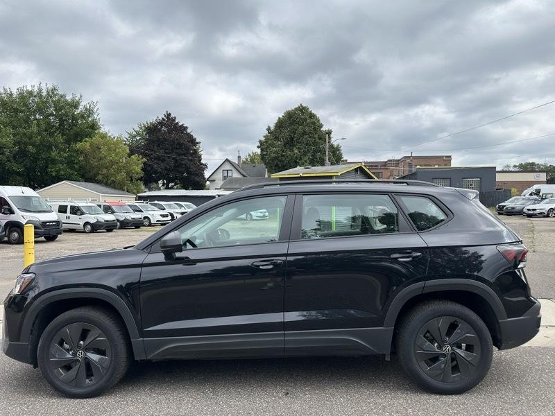 Volkswagen Taos S FWD 2026
