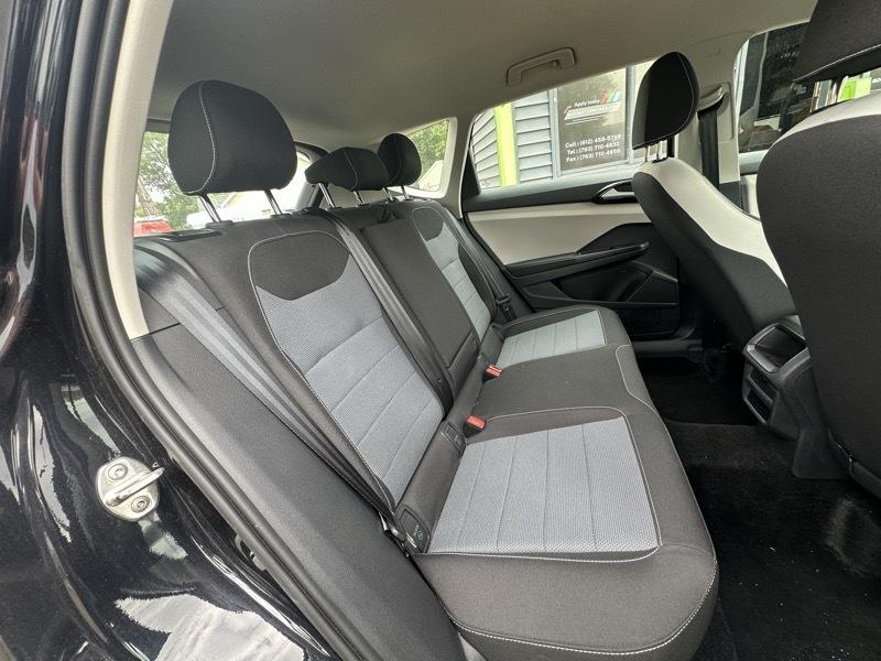Volkswagen Taos S FWD 2026