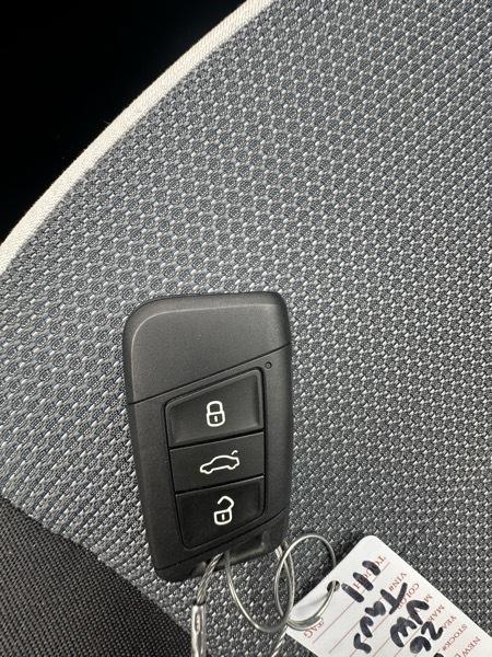 Volkswagen Taos S FWD 2026