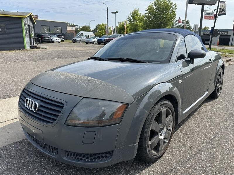 Audi TT 2dr Roadster 5-Spd 2001