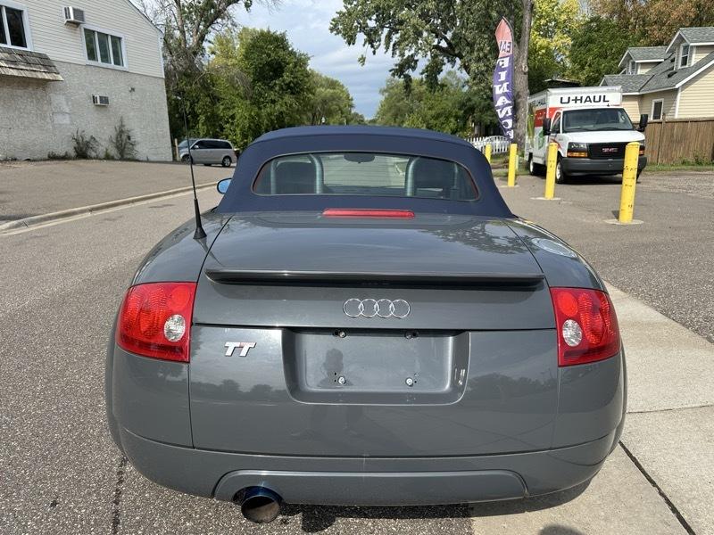 Audi TT 2dr Roadster 5-Spd 2001
