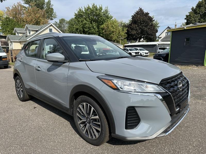 Nissan Kicks SV FWD 2023