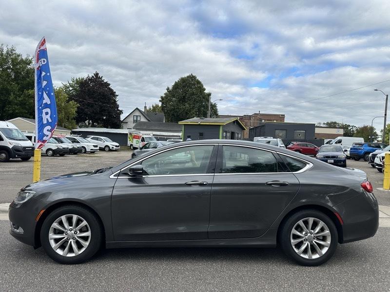 Chrysler 200 4dr Sdn C FWD 2015