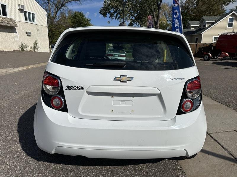 Chevrolet Sonic 5dr HB Auto LS 2015