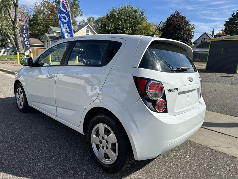 Chevrolet Sonic 5dr HB Auto LS 2015