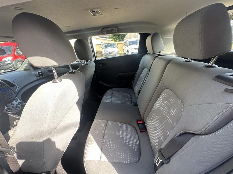 Chevrolet Sonic 5dr HB Auto LS 2015