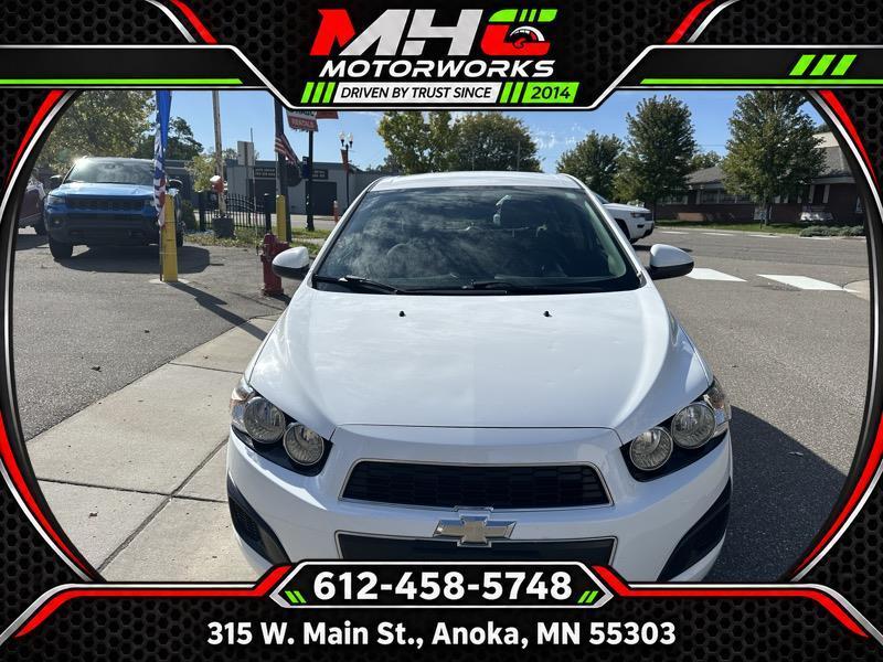 Chevrolet Sonic 5dr HB Auto LS 2015