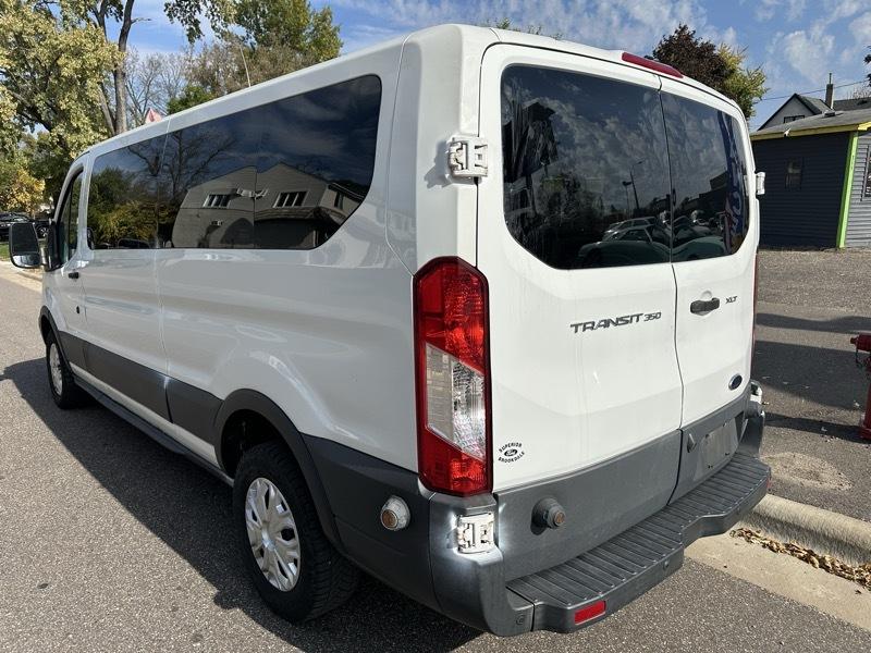 Ford Transit Passenger Wagon T-350 148" Low Roof XLT RWD 2015
