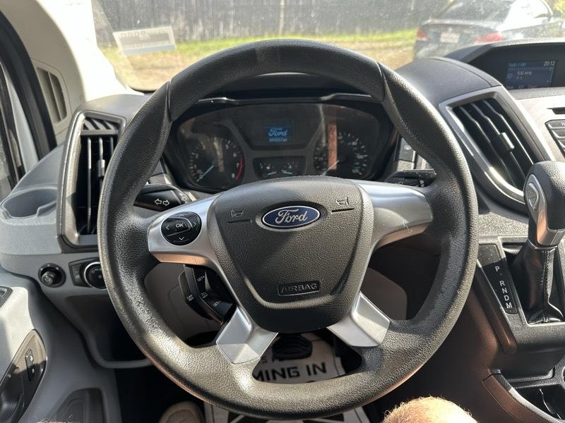 Ford Transit Passenger Wagon T-350 148" Low Roof XLT RWD 2015