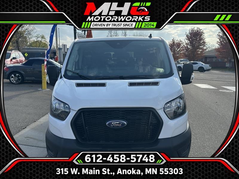 2024 Ford Transit Passenger Wagon T-350 148" Low Roof XLT RWD
