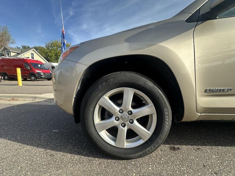 Toyota RAV4 4WD 4dr 4-cyl 4-Spd AT Ltd (Natl) 2008