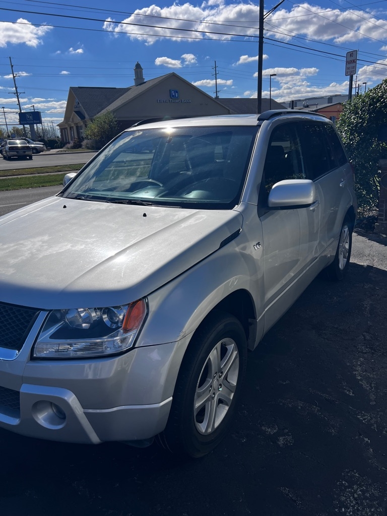 2008 Suzuki Grand Vitara Luxury 4WD