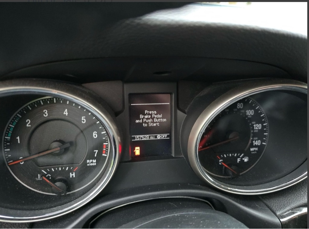 Jeep Grand Cherokee Laredo 4WD 2011