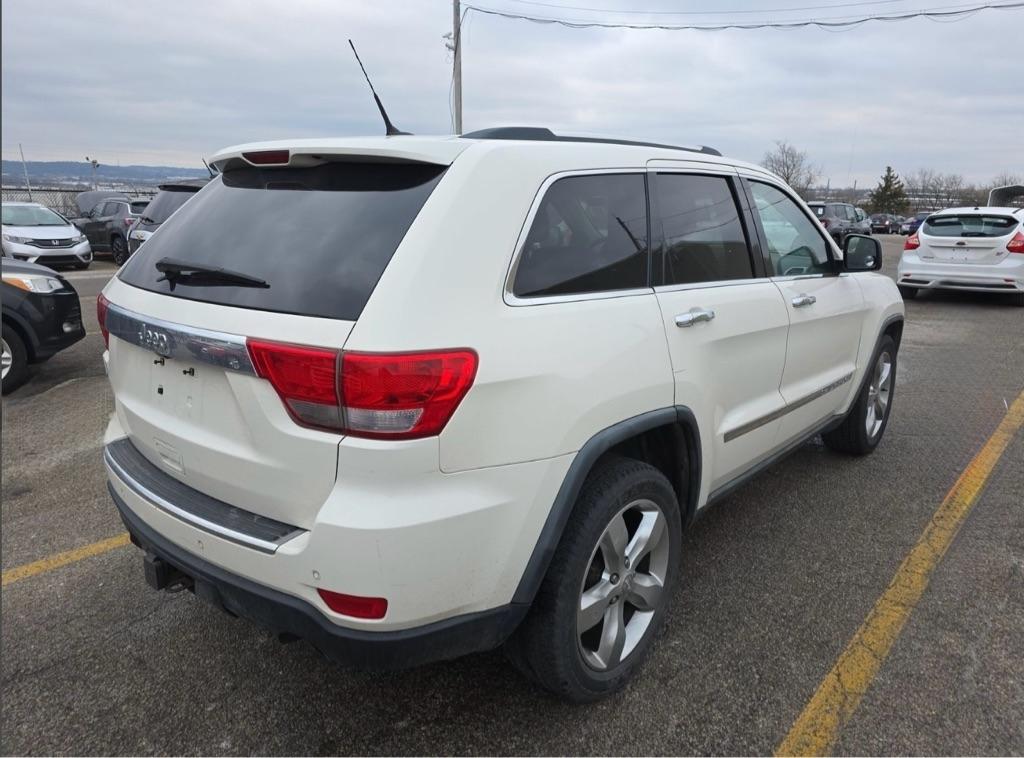 Jeep Grand Cherokee Limited 4WD 2011