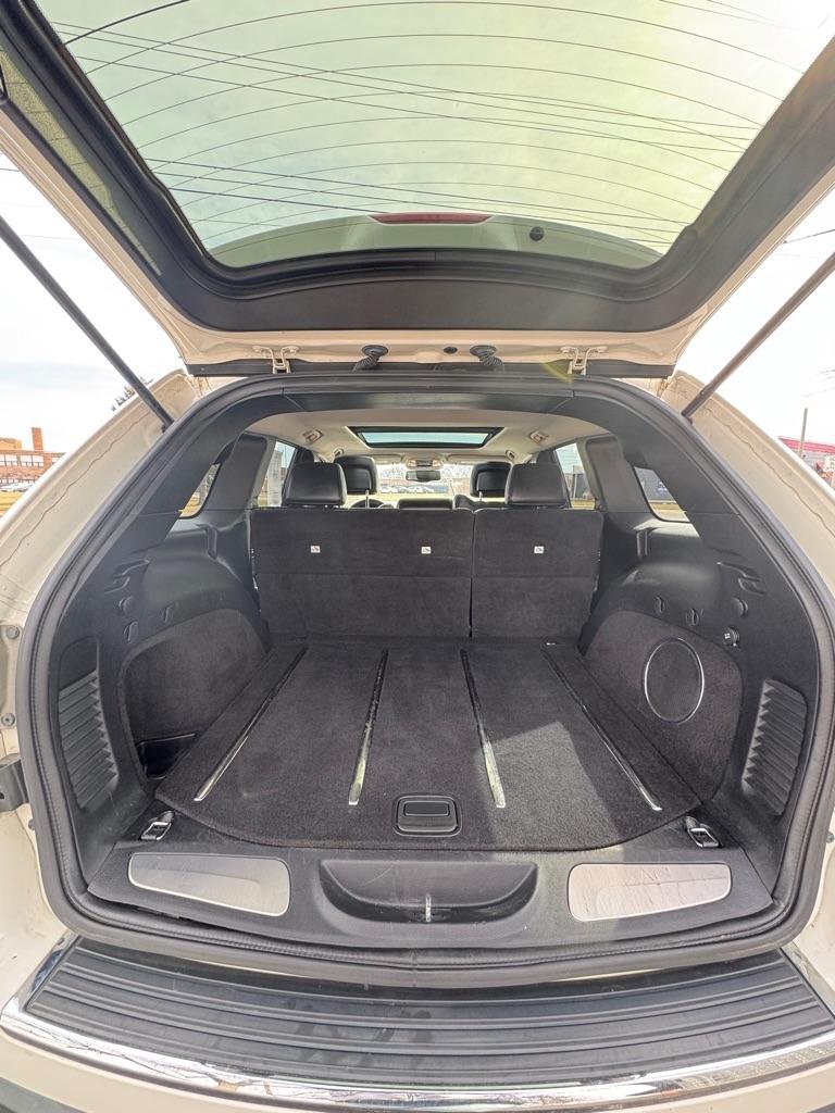 Jeep Grand Cherokee Limited 4WD 2011