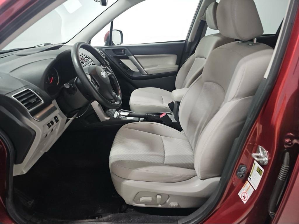 Subaru Forester 2.5i Premium PZEV CVT 2016