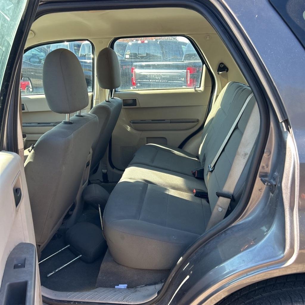 Ford Escape XLS FWD AT 2009