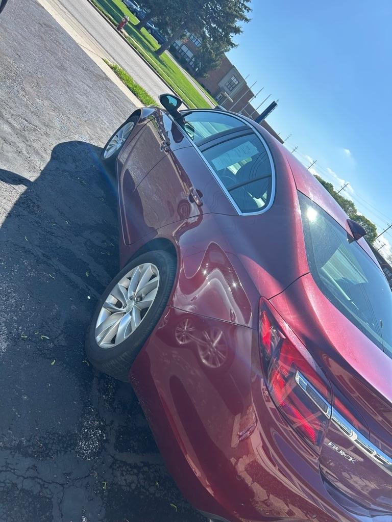 Buick Regal Premium I AWD 2016