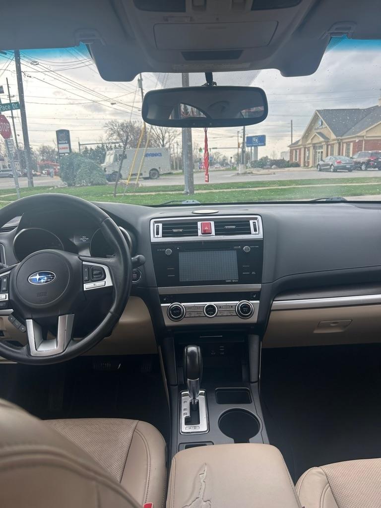 Subaru Legacy 2.5i Limited 2015