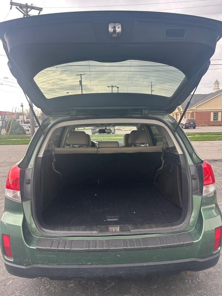 Subaru Outback 3.6R Limited 2012