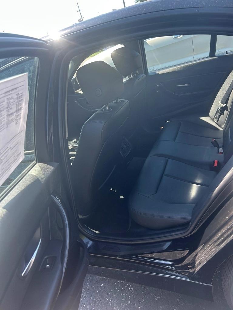 BMW 3-Series 320i xDrive 2015