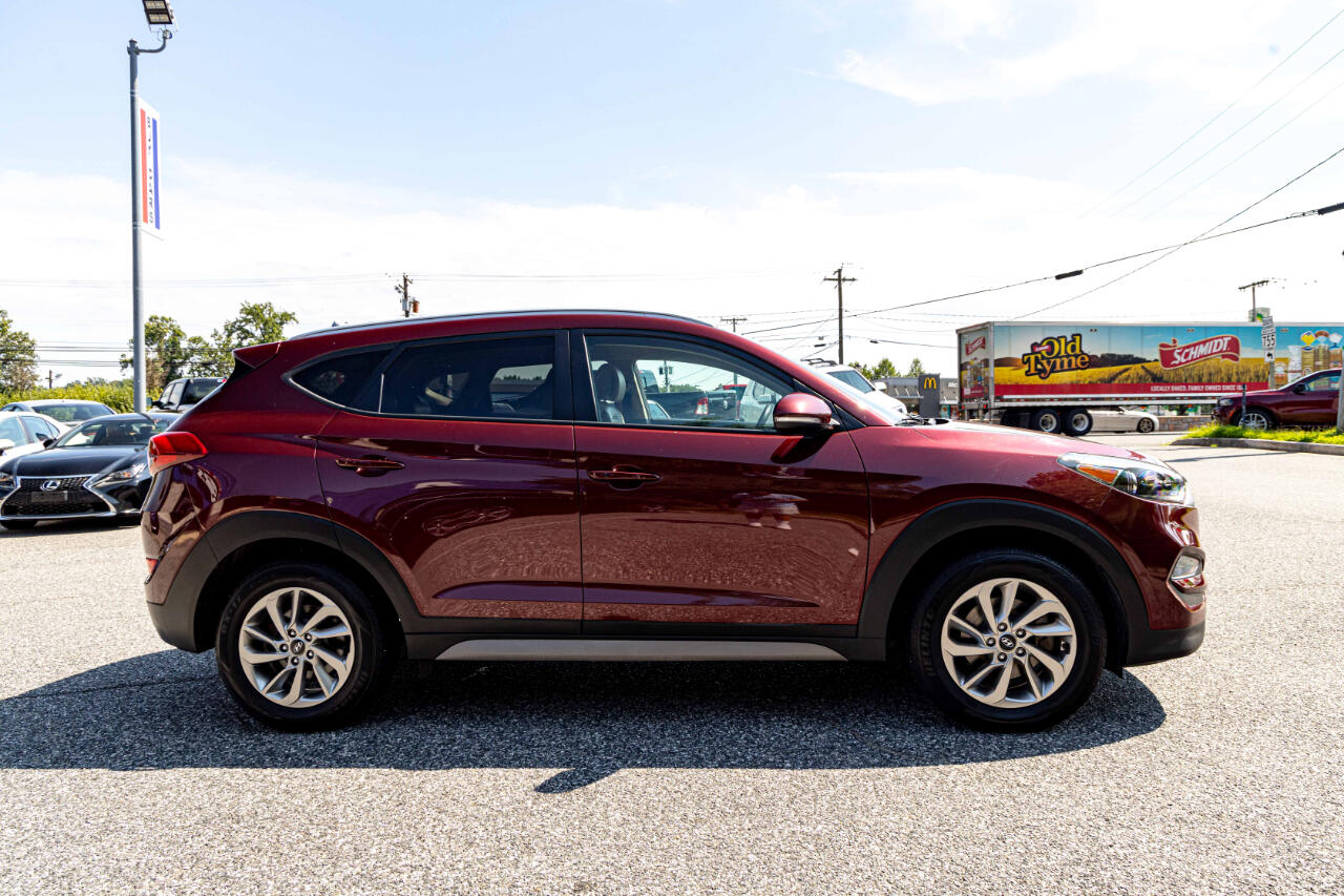 2017 Hyundai Tucson SE Plus photo 7