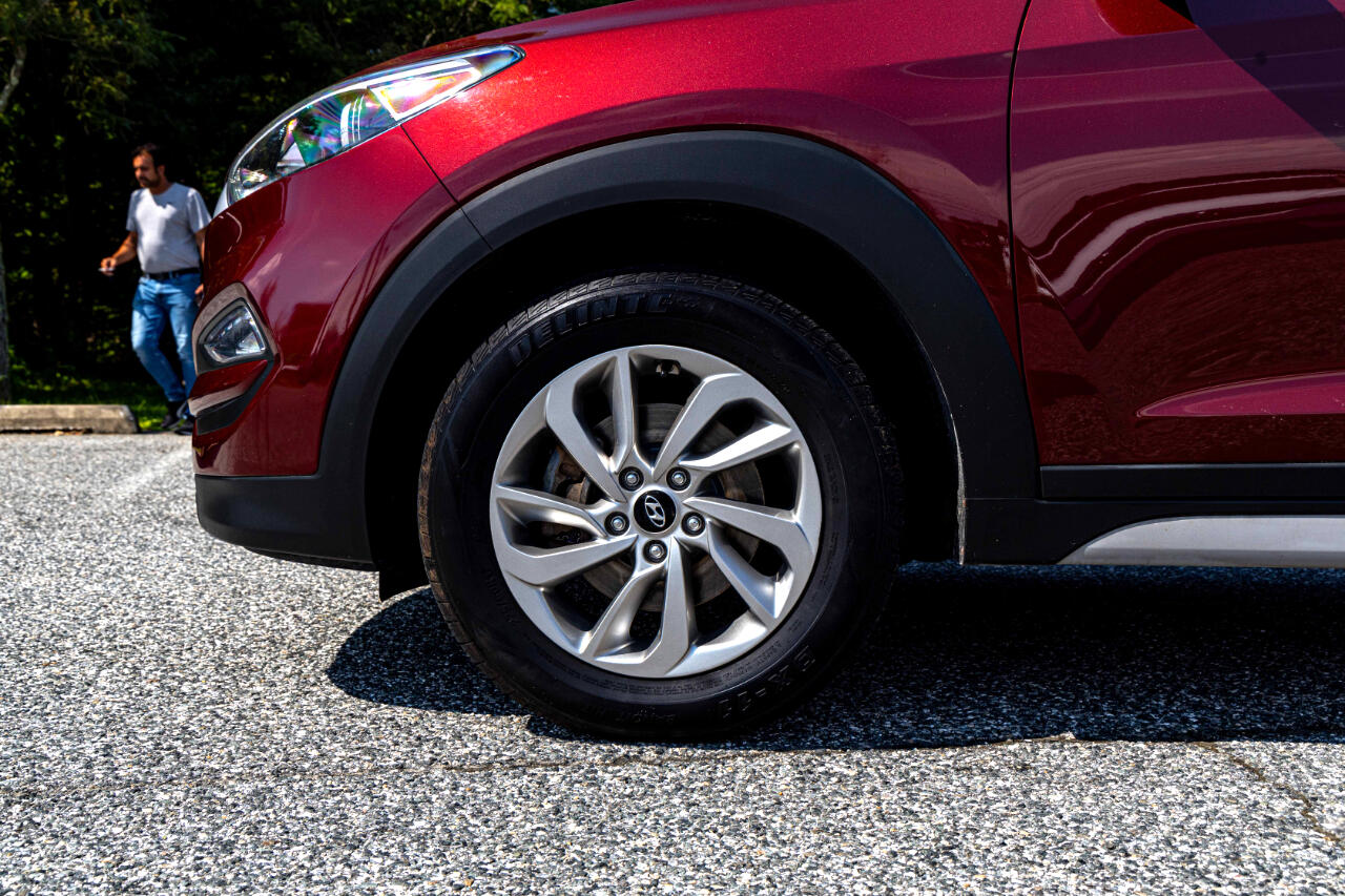 2017 Hyundai Tucson SE Plus photo 9