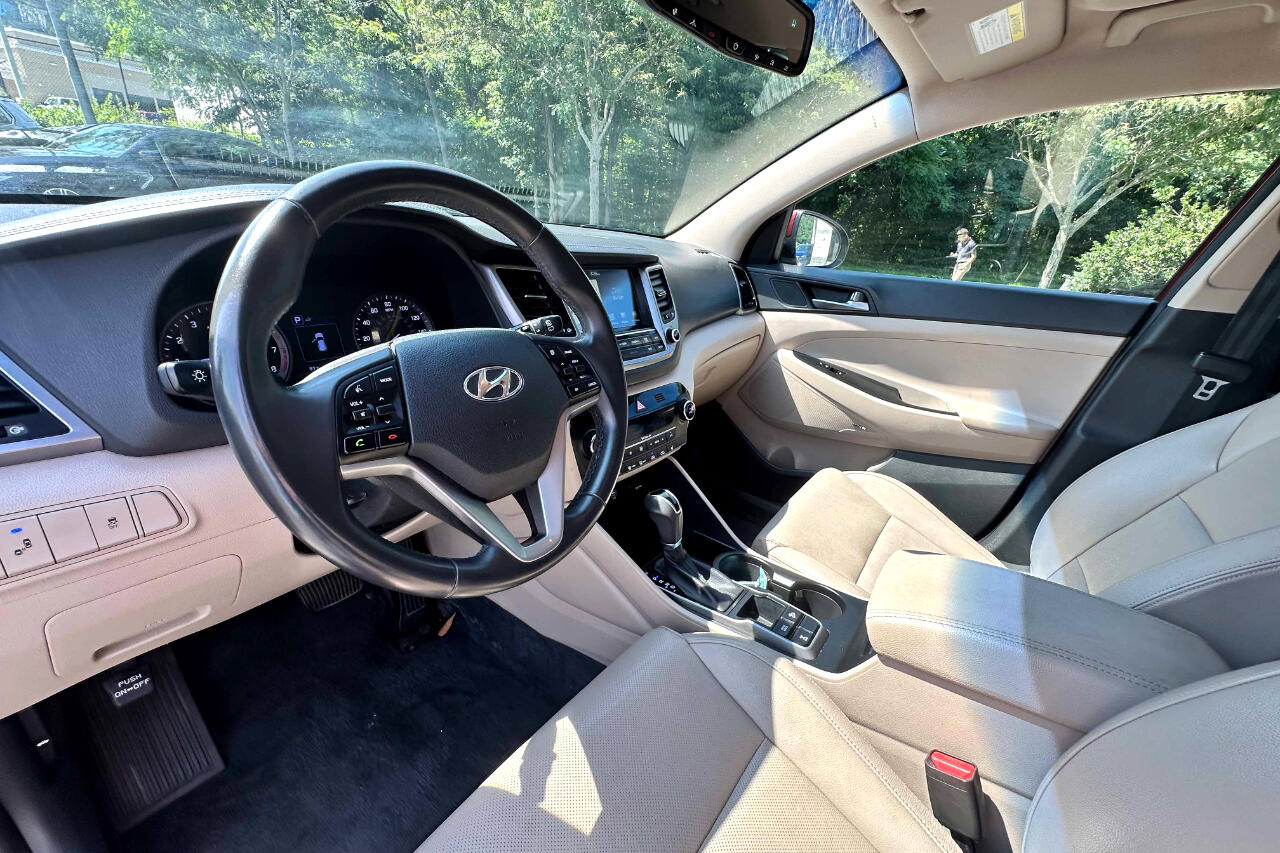 2017 Hyundai Tucson SE Plus photo 15