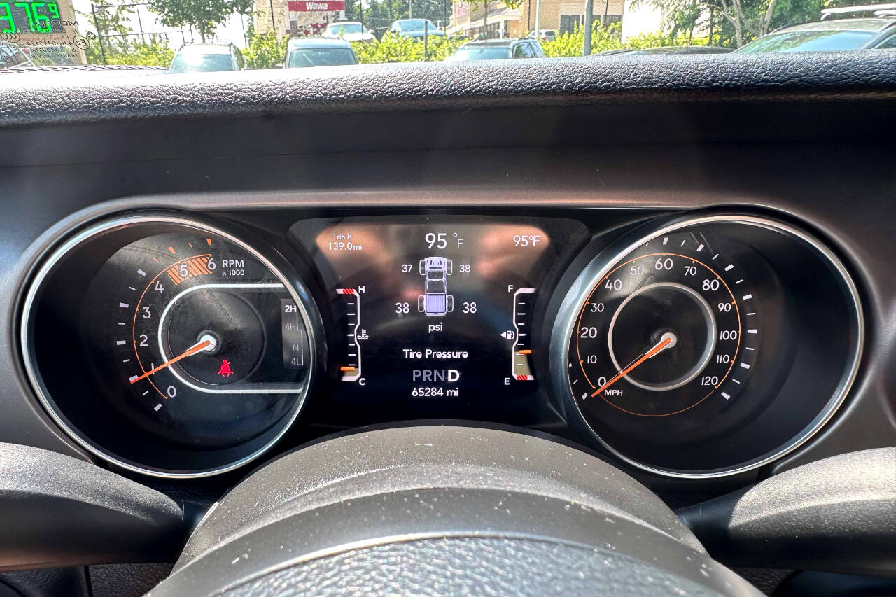 2021 Jeep Gladiator Sport S photo 18