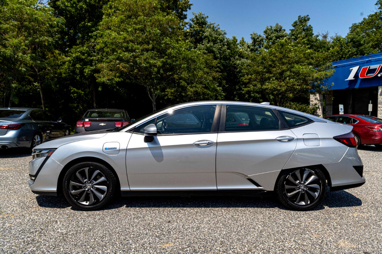 2018 Honda Clarity Plug-In Hybrid photo 2