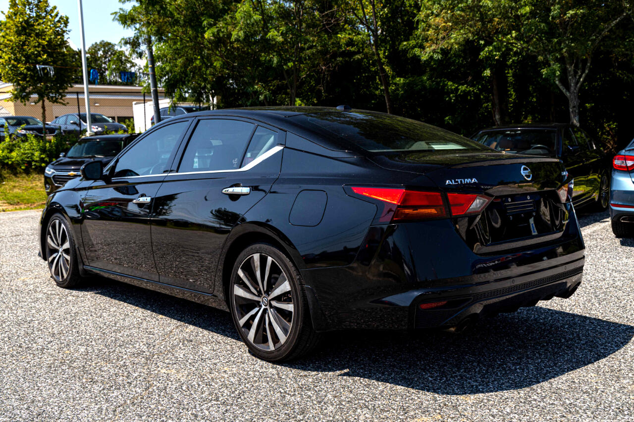 2020 Nissan Altima Platinum photo 4