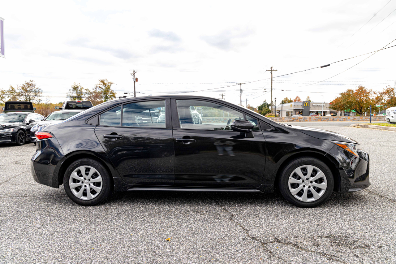 Toyota Corolla LE CVT (Natl) 2021