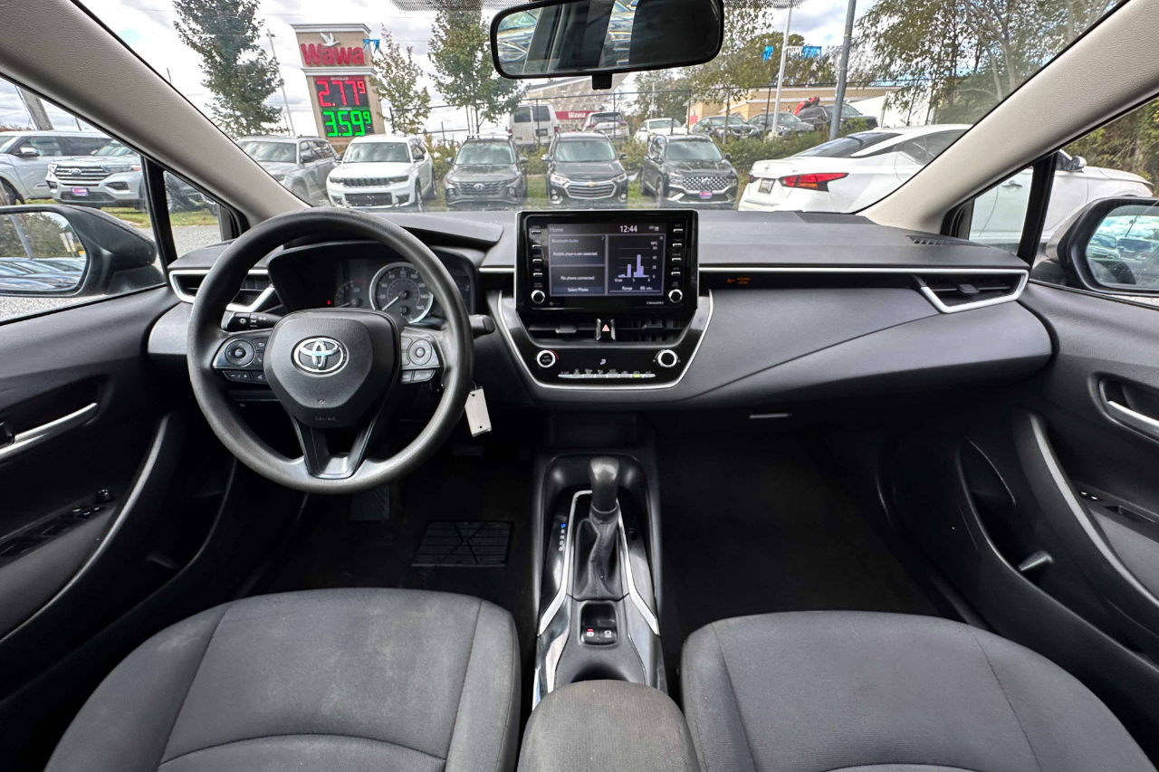 Toyota Corolla LE CVT (Natl) 2021