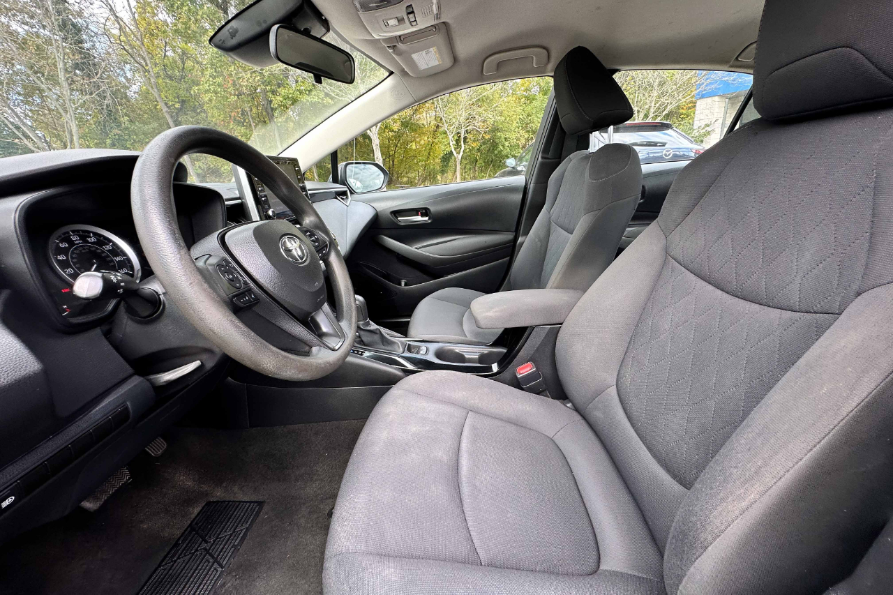 Toyota Corolla LE CVT (Natl) 2021